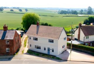 Corner Cottage, Malpas - 8