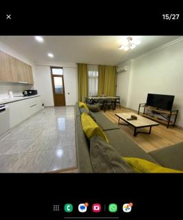 3-room large apartment in center - 2