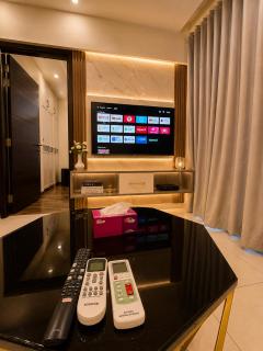 Elysium Executive 1 Bedroom Prestige Signature Apartments Facing Centaurus Mall Islamabad - 6
