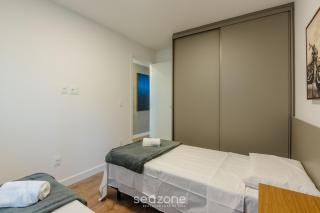 Apartamento c/ Sacada a 300m da Praia EEP0901 - 1