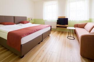 Weingut & Gästezimmer Edelmann - Göttlesbrunn - 2