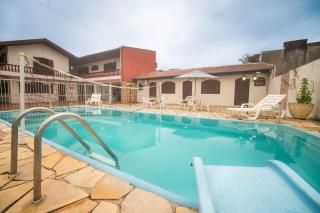 Casa com piscina para grupos em Shangri-lá - 9