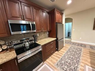 Silver Pines Modern Retreat-3BR New Build - 5