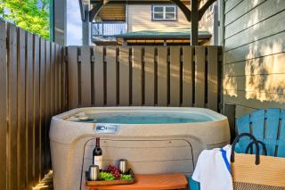 Summer Special, Sleeps 20, Theater, HotTub, Game, Pet Friendly - 7