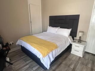 welcome to sparrows guest house Lambton - 7