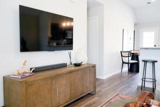 Near A&M: Sleeps 8, Firepit, Pet-Friendly | Cozy Home - 3