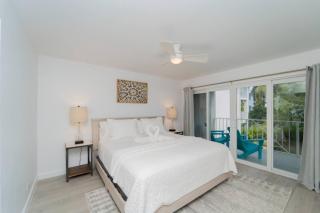7Mile Family Resort 2b 2ba Condo - 8