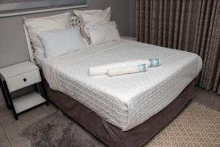 Naomy's Place - 7