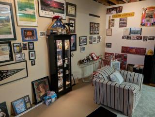 Bed & Breakfast • King Bed + Game Room + Fire Pit - 6