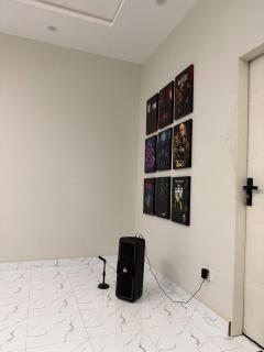Skyline Apartments Luxury 2BR with Home Cinema - 8