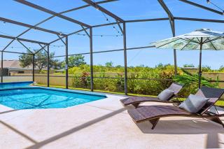 Luxury 4BR Home - Private Pool BBQ - Near Disney - 4