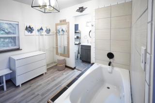 Steps from Downtown Pigeon Forge Parkway + Private Hottub and firepit - Wifi - Firefly Bungalows - 5