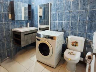 Modern & Comfortable City Center Oasis~King Bed ! - Bruxelles - 1