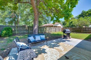 CC's Cozy Corner: Family Home w/ Yard & Gas Grill! - 9