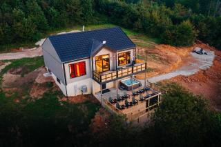 The Overlook Compound With 2 Cabins And Epic Views - 3