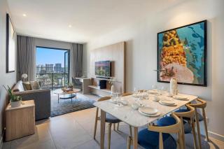 High Floor 3BR Corner Suite - Bitexco View - 4