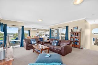 ShackGoolwa Beach - Ocean views & walk to Beach - 9