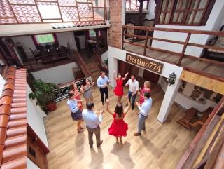 Destino774 Great house with 9 rooms, 9 bathrooms, a garage and 14 beds - 0