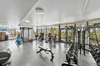 Electra Manor 2BR Patio & Resort Amenities - 7