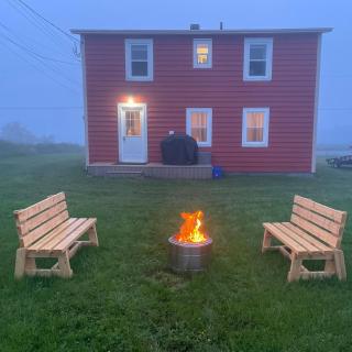 Trepassey Traditional Biscuit Box - 9
