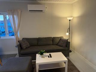 Quiet 2-bedroom near SUS Våland and city centre - 1