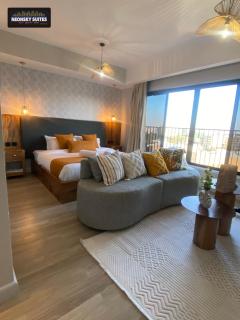 NeonSky Suites Upper Hill - Deluxe Serviced Studio, Rooftop Pool n Gym, Near Nairobi Hospital - 0