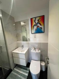 Luxury studio at Embassy Gardens - 6