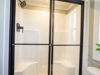 The Tannehill - Citrus Loft Cabin - Grill - Pool - Gym - Lake - Bar - 4