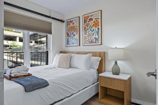 The Oak & Aura Retreat - 5