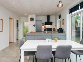 12 person holiday home in Ebeltoft - 4