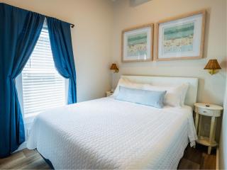 The Cumberland - Relaxing Resort Gem - Porch - Pool - Gym - Bar - Hot Tub - 5