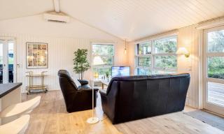 VE070-Vejers-Strand-Vejers-Havvej-75 - 3
