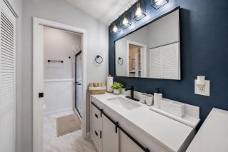 Perfect Family Beach Getaway Near Siesta Key - 1