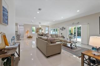 Sarasota Seascape House - 7