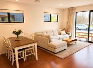 Jacks Point Escape Brand New 3BR Home - 0