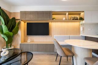 San Isidro Executive: 2 Escritorios + AC + Balcón - 6