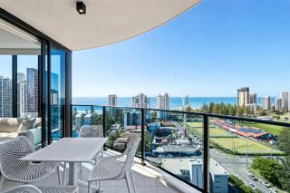 Level 15 Broadbeach 2BR Apt - 2