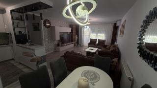 Great first-floor apartment, furnished - 6