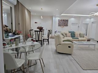 MCHome - Private Villa with Garden & Pool - 9