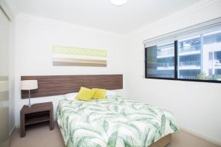 Lovely 2 Bedroom Serviced Apartment & Free Parking - 6