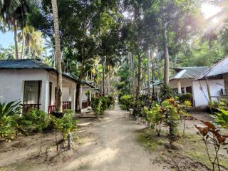 Sea View Beach Resort - 7
