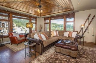 Residence with Unforgettable Lone Peak Views - Big Sky - 2