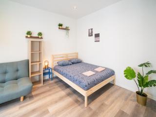 Antwerp central comfy apartment - 4