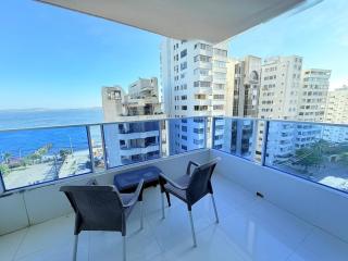 Beachfront 1BR in Laguito For 3 Guests - 8