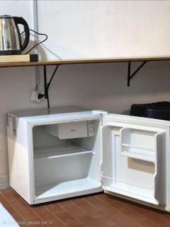 Quarto completo, pátio e cozinha - Vila Betânia Serra Talhada - 5