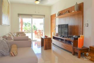 Penthouse Escape W Hot Tub & Bbq Grill - 9