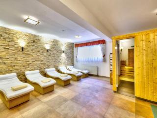 Bright Vicky Apartment with infrared sauna - 3
