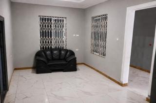 Cozy Escape in Koforidua - 8