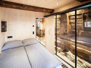 elegant apartment in a converted stable - 3