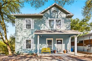 4BR Pool BBQ 12 ppl 3 Parking 10 Mins to Downtown - 7